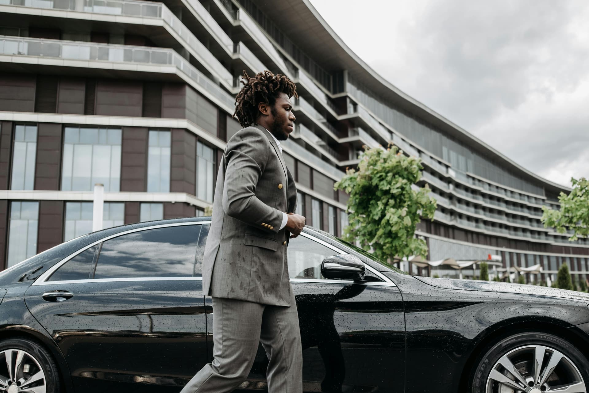 Fast Vancouver Airport to Whistler Private Transfer with Experienced Chauffeurs