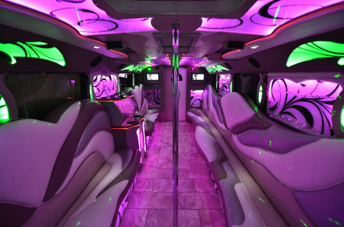 Limousine Miami – Ride in Style | VIP Miami Limo Service