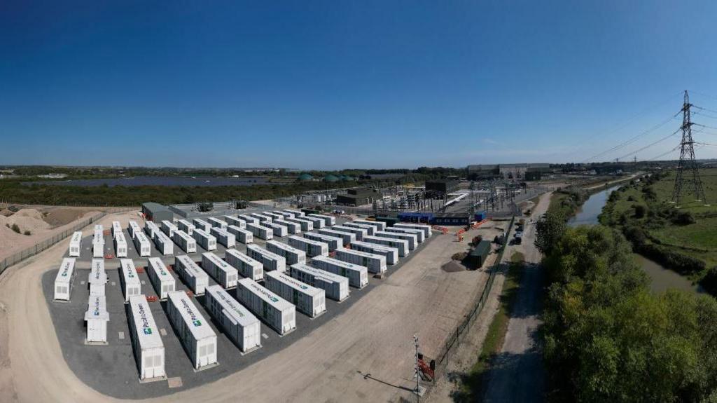 Blink ESS | Advanced Commercial Energy Storage Solutions in Canada