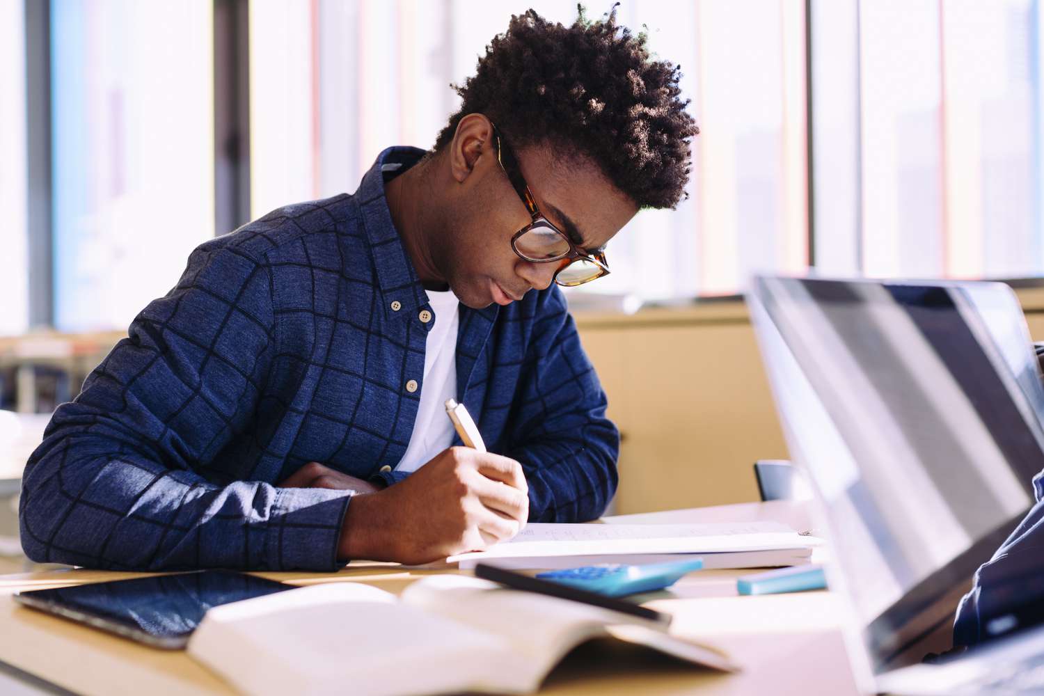 4 Exceptional Guides to Ace My Paper For Me Proven