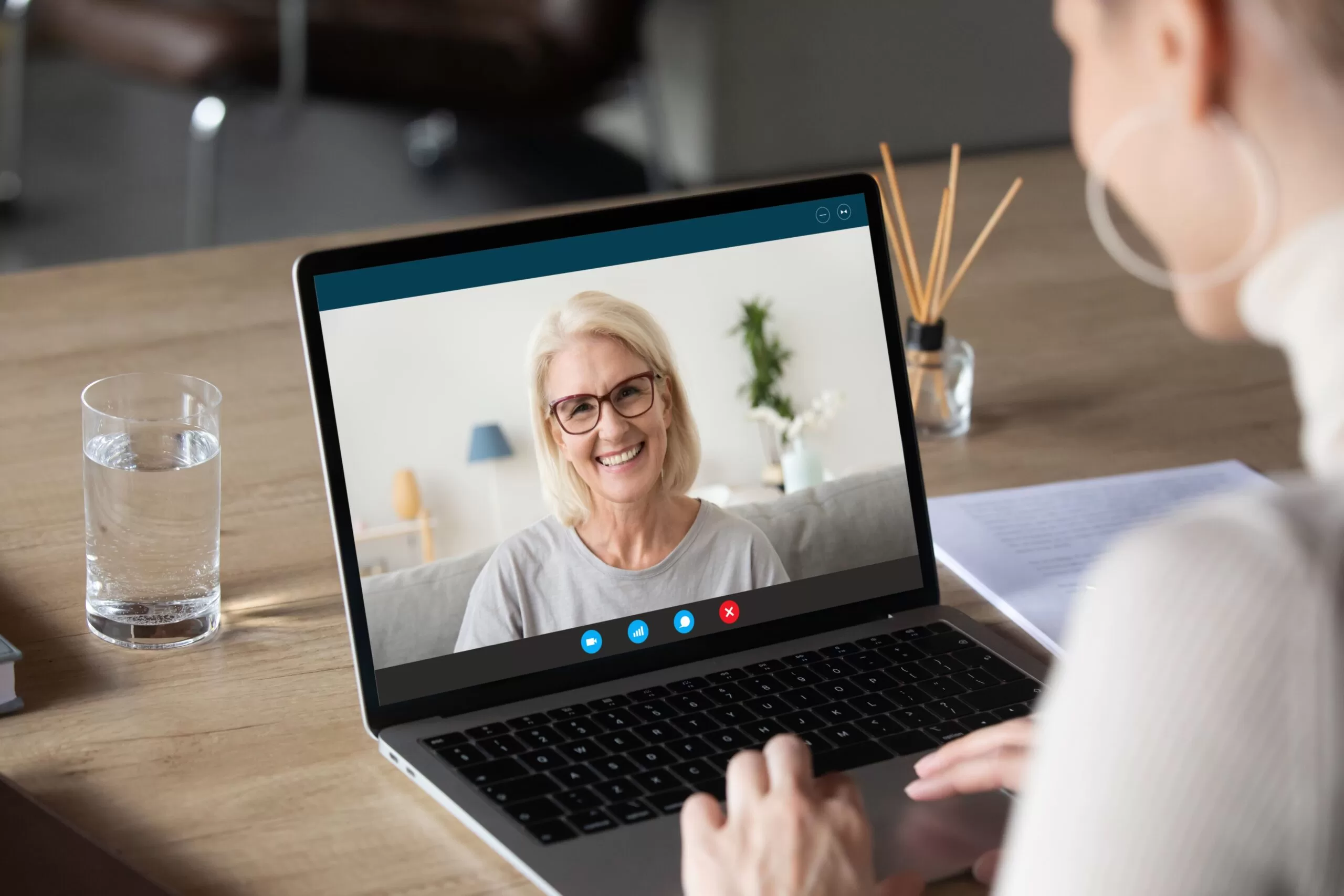 TinyChat – Free Browser Based Random Video Chat by TinyChat