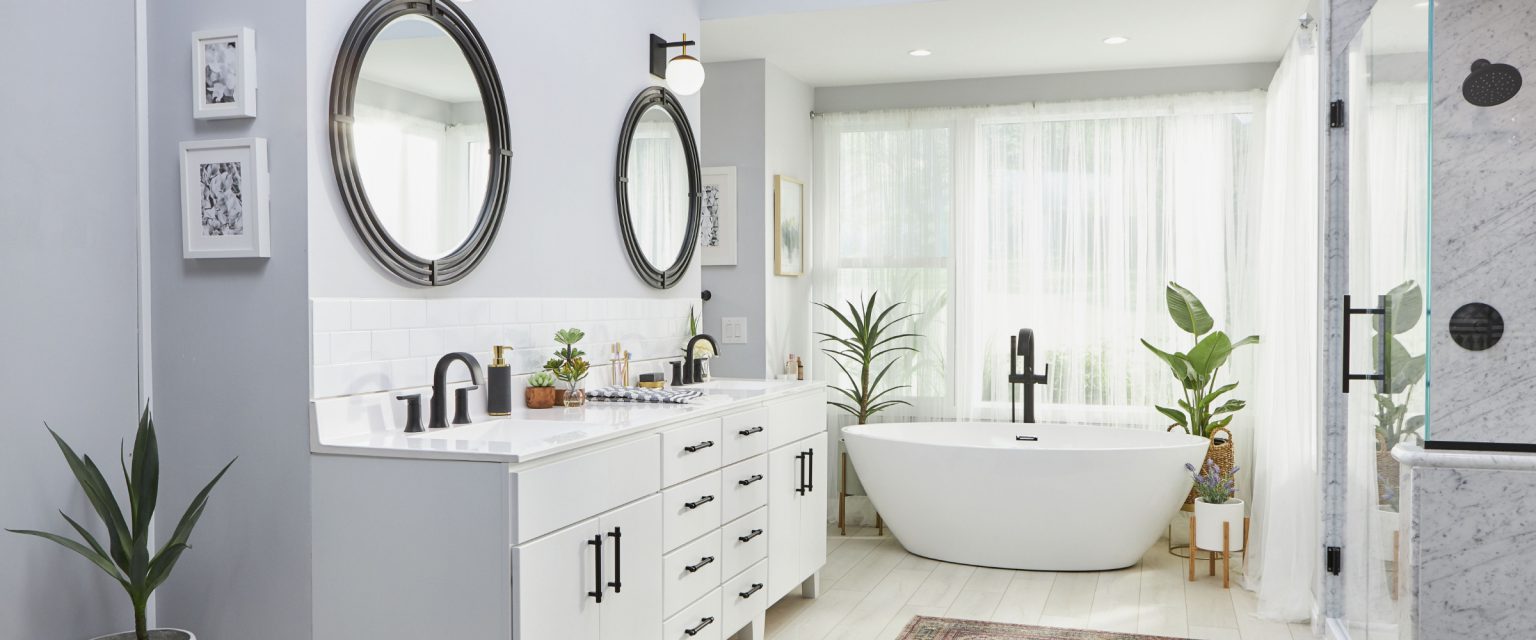 Semi-Frameless Shower Screens for Contemporary Homes